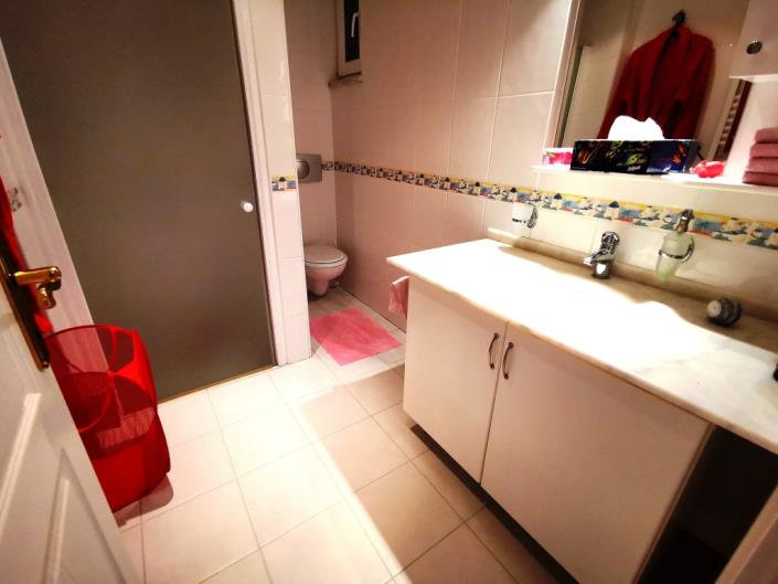 Image No.24-6 Bed Villa for sale