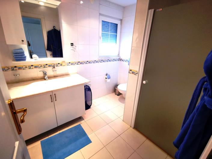 Image No.26-6 Bed Villa for sale