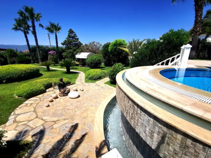 Image No.30-6 Bed Villa for sale