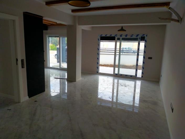 Image No.7-Villa de 4 chambres à vendre à Çalis