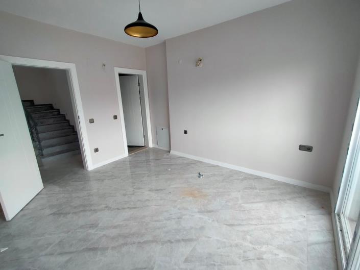 Image No.16-Villa de 4 chambres à vendre à Çalis