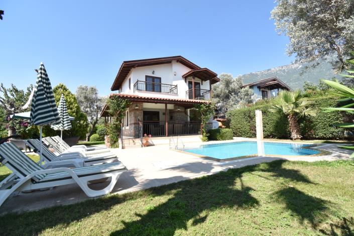 Image No.1-3 Bed Villa for sale
