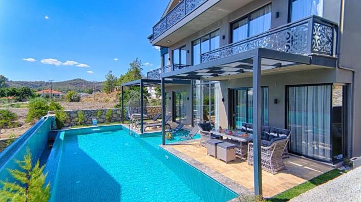 Image No.1-3 Bed Villa for sale