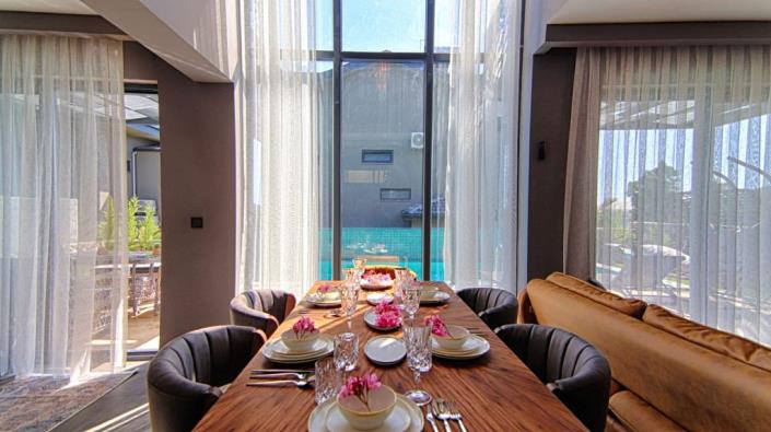 Image No.9-3 Bed Villa for sale