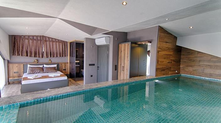 Image No.19-3 Bed Villa for sale