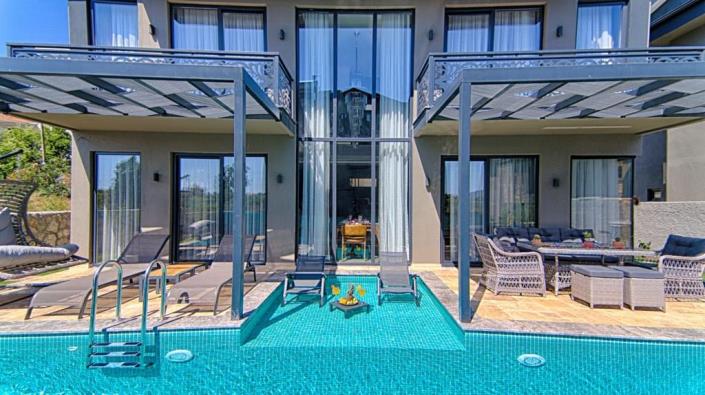 Image No.25-3 Bed Villa for sale