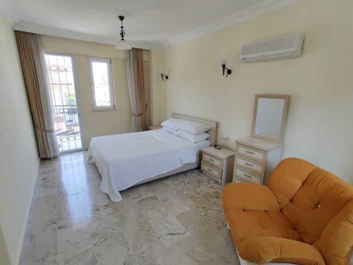 Image No.17-2 Bed Villa for sale