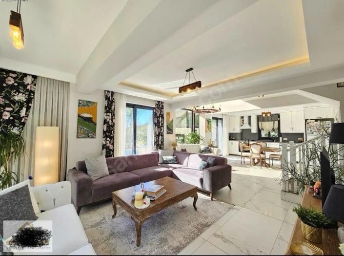 Image No.6-4 Bed Villa for sale
