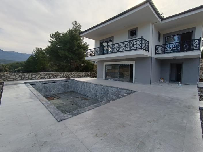 Image No.1-Villa de 3 chambres à vendre à Kemer