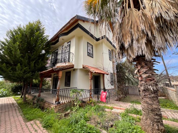 Image No.1-3 Bed Villa for sale