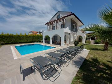 1--Villa-for-sale-in-Ovacik
