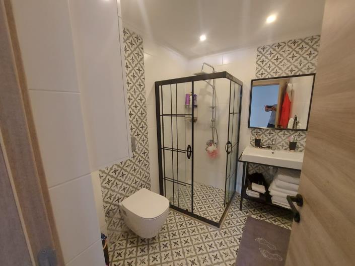 Image No.16-2 Bed Bungalow for sale