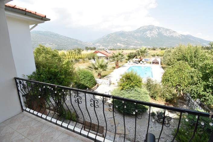 Image No.18-3 Bed Villa for sale