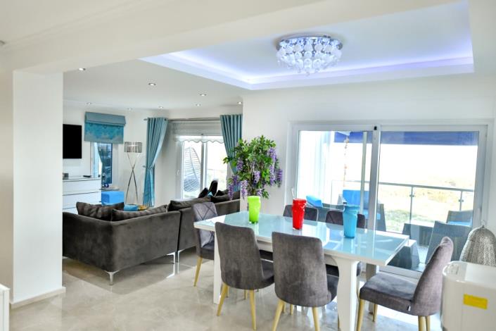 Image No.6-5 Bed Villa for sale