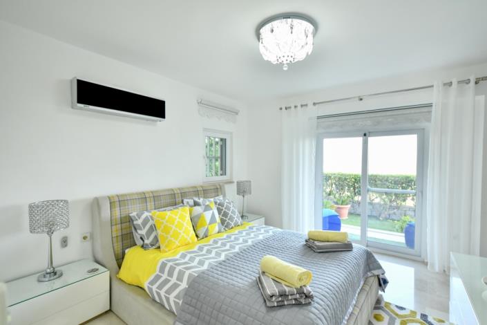 Image No.17-5 Bed Villa for sale