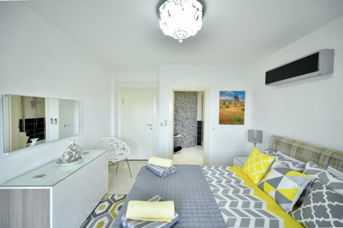 Image No.18-5 Bed Villa for sale