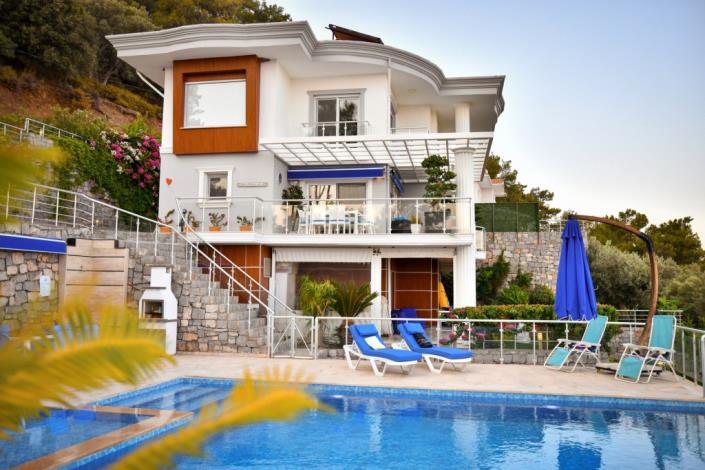 Image No.38-5 Bed Villa for sale