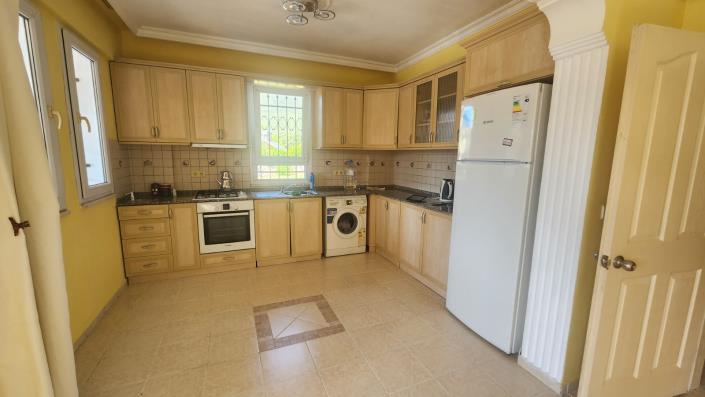 Image No.6-4 Bed Villa for sale