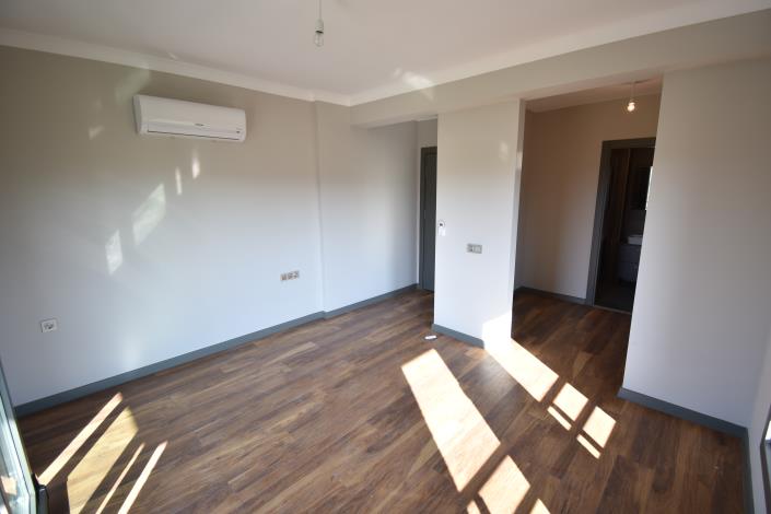 Image No.26-4 Bed Villa for sale