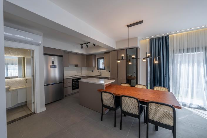 Image No.5-4 Bed Villa for sale