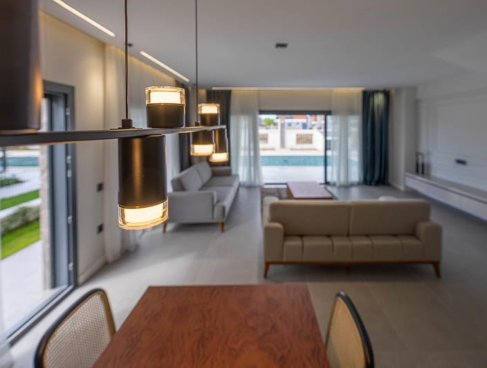 Image No.8-4 Bed Villa for sale