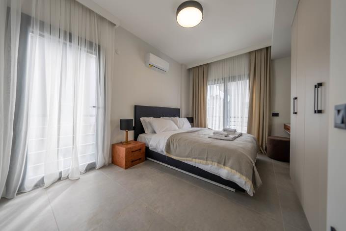 Image No.14-4 Bed Villa for sale