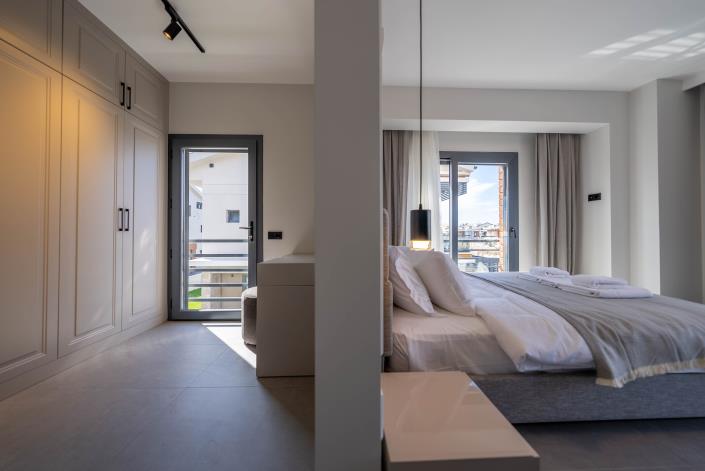 Image No.17-4 Bed Villa for sale