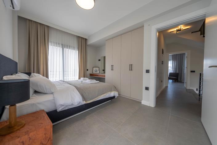 Image No.19-4 Bed Villa for sale