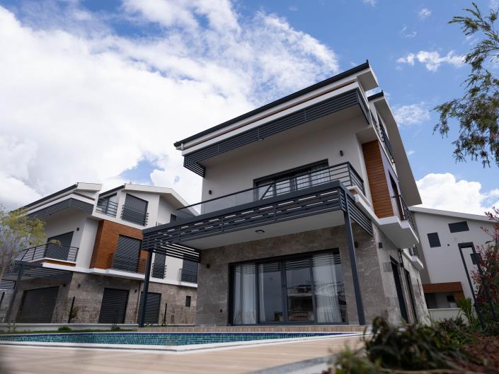 Image No.26-4 Bed Villa for sale