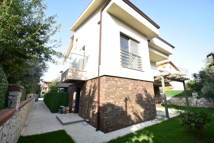 Image No.19-3 Bed Villa for sale