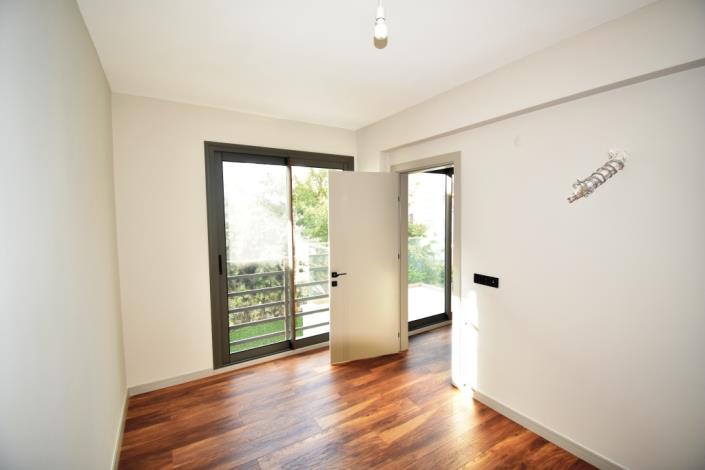 Image No.6-3 Bed Villa for sale