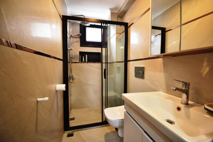 Image No.12-2 Bed Apartment for sale