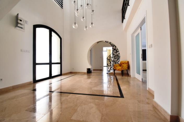 Image No.6-5 Bed Villa for sale