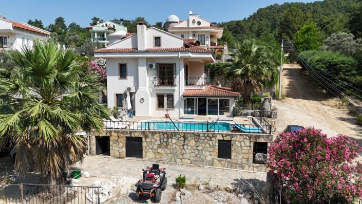 Image No.15-5 Bed Villa for sale