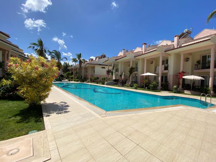 Image No.23-3 Bed Semi-Detached for sale