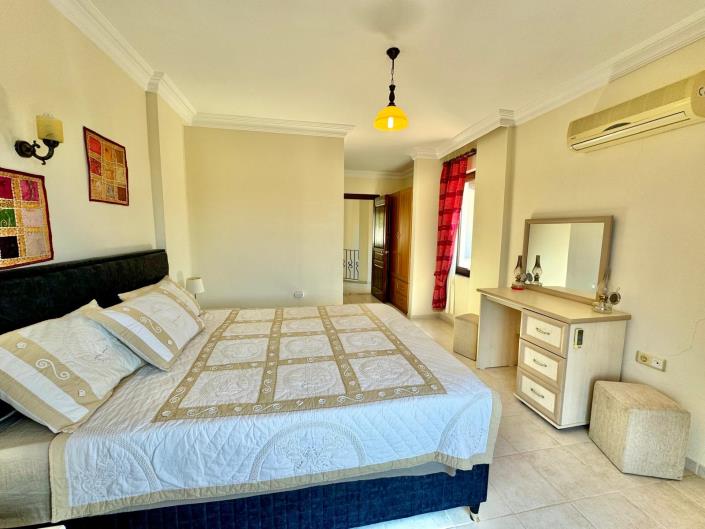 Image No.17-4 Bed Villa for sale