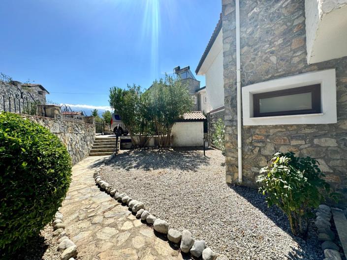 Image No.25-4 Bed Villa for sale