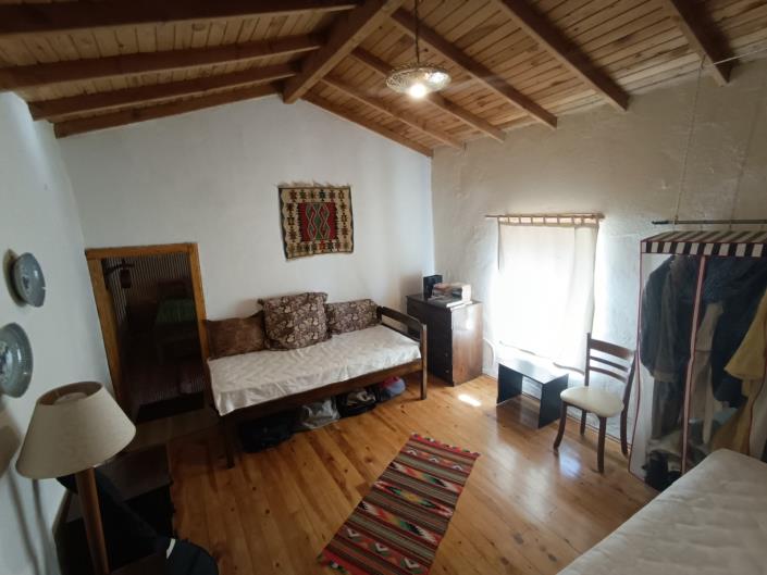 Image No.10-3 Bed Country House for sale