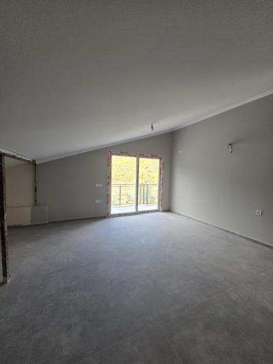 Image No.18-6 Bed Villa for sale