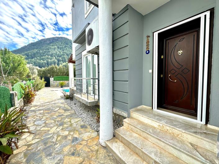 Image No.4-4 Bed Villa for sale