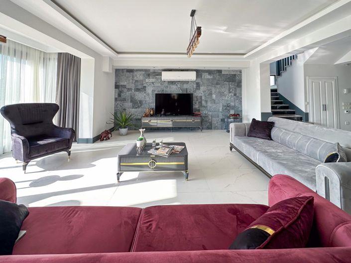 Image No.8-4 Bed Villa for sale