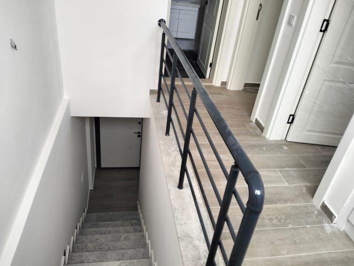 Image No.10-3 Bed Apartment for sale