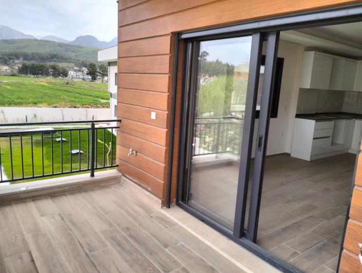 Image No.8-3 Bed Apartment for sale