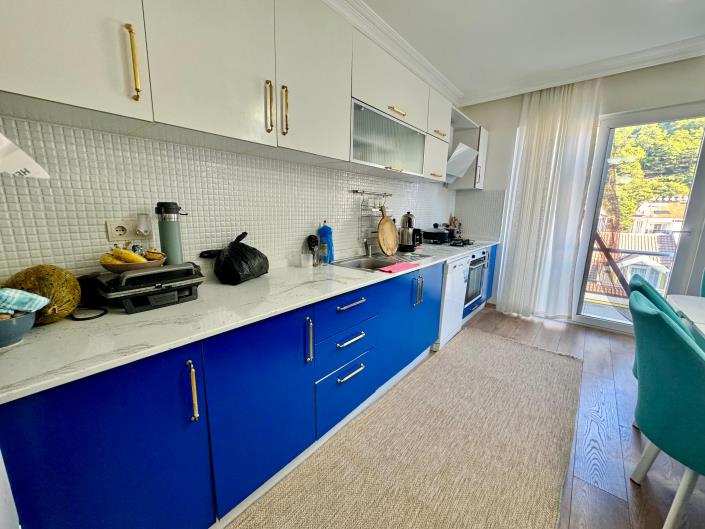 Image No.9-5 Bed Apartment for sale