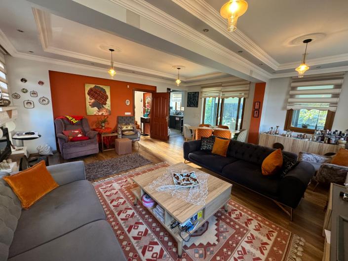 Image No.5-Villa de 4 chambres à vendre à Hisaronu