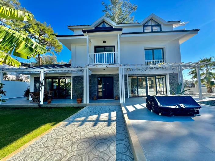 Image No.2-Villa de 3 chambres à vendre à Kemer