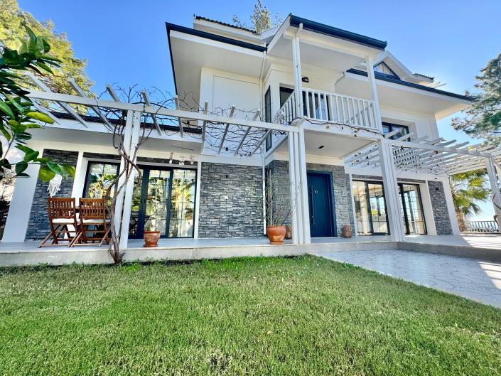 Image No.3-Villa de 3 chambres à vendre à Kemer