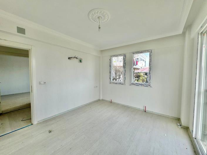 Image No.12-2 Bed Apartment for sale