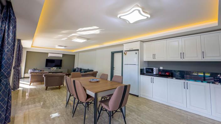 Image No.3-5 Bed Villa for sale