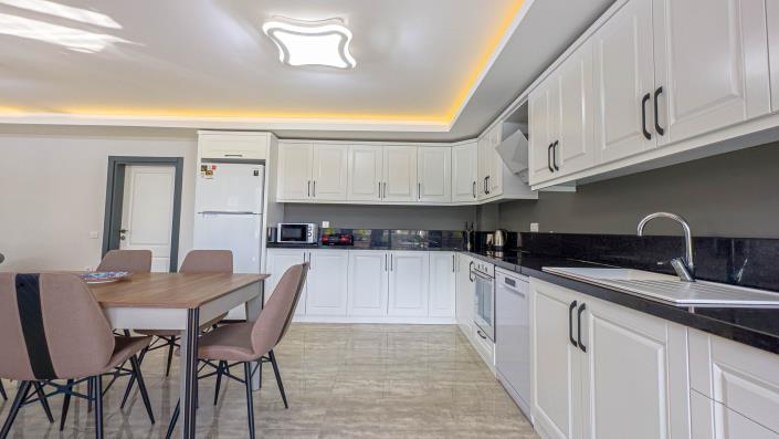 Image No.4-5 Bed Villa for sale